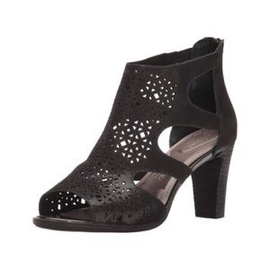 Rockport | Perf Heeled Bootie Total Motion